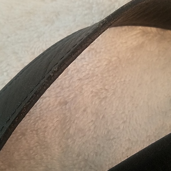 Charmelle Leather Black Shoulder Tote - Picture 4 of 6